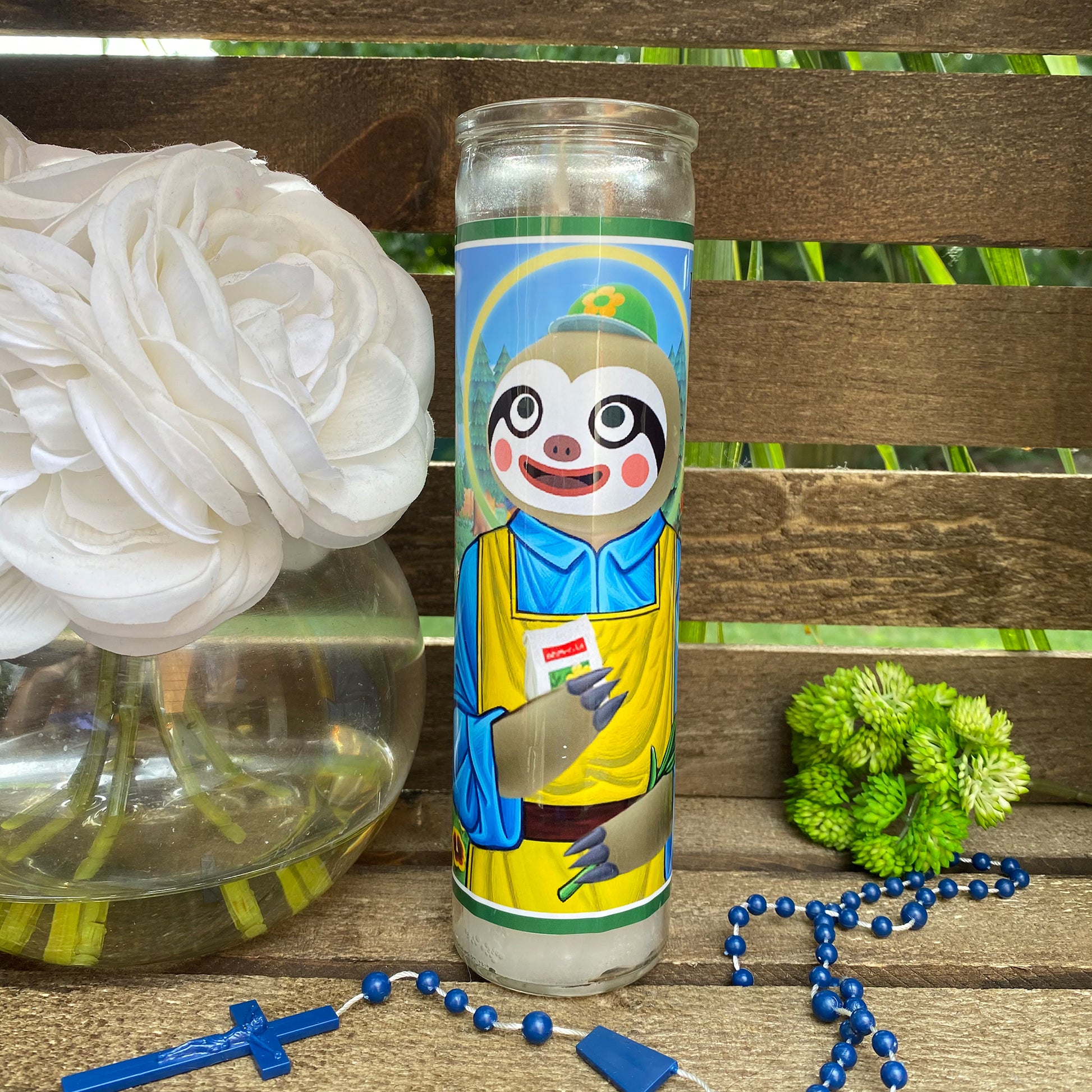 a cup with a picture of a slotty on it