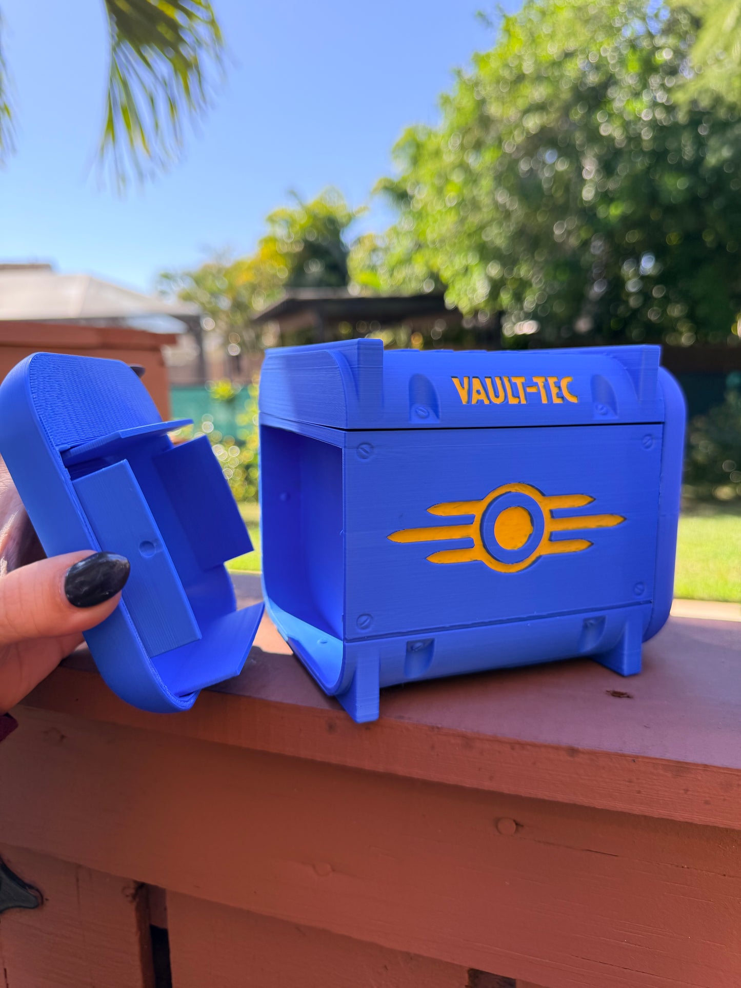 MTG Deck Box Vault-Tec Storage Box